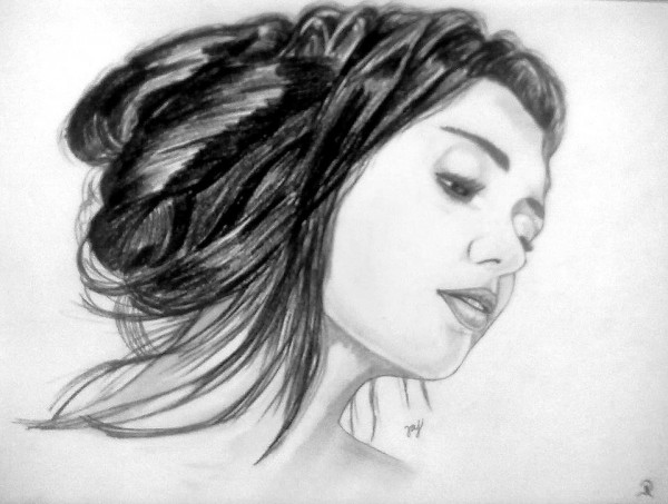 Pencil Sketch Of A Girl