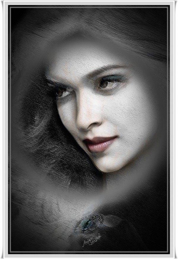 Digital Painting Of Actress Deepika Padukone - DesiPainters.com