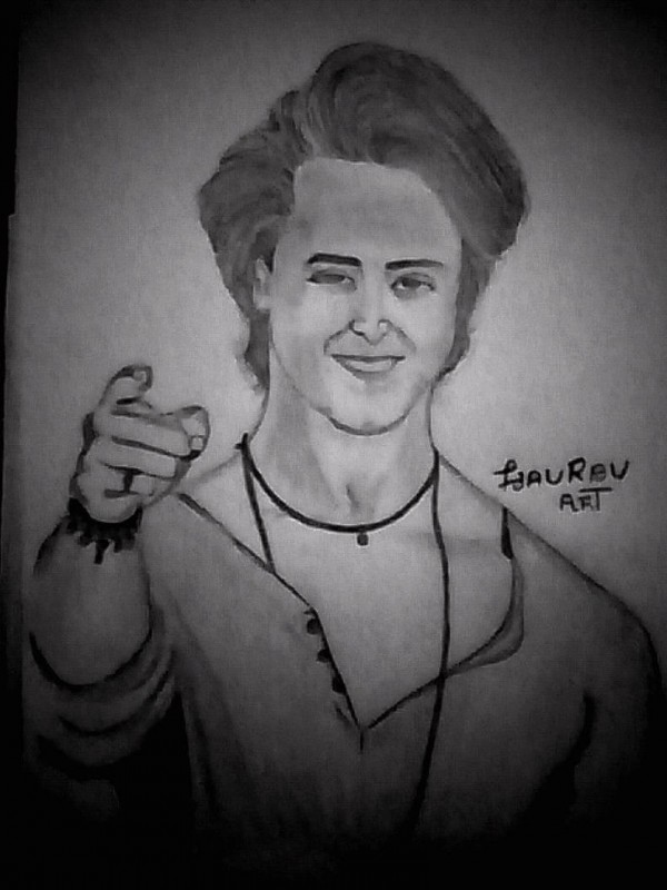 Pencil Sketch Of Tiger Shroff - DesiPainters.com