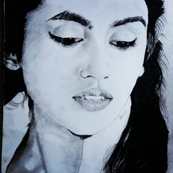 Charcoal Art Of Huma Qureshi - DesiPainters.com