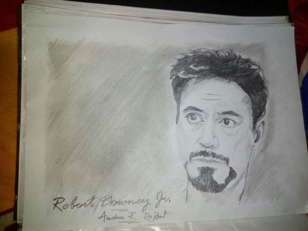 Pencil Sketch of Robert Downey Jr - DesiPainters.com