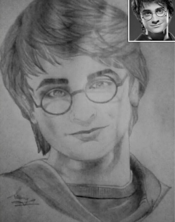 Classic Pencil Sketch Of Harry Potter - DesiPainters.com