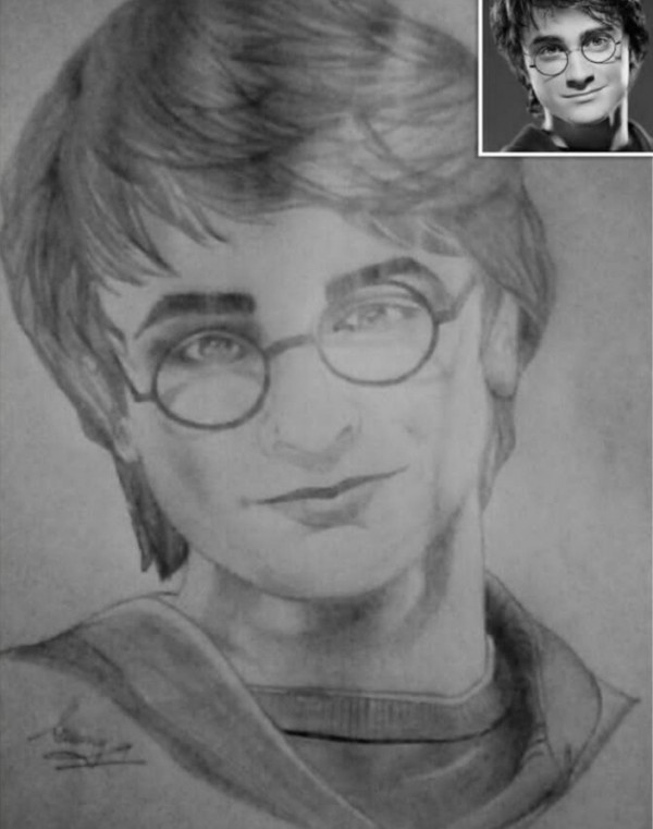 Classic Pencil Sketch Of Harry Potter - DesiPainters.com